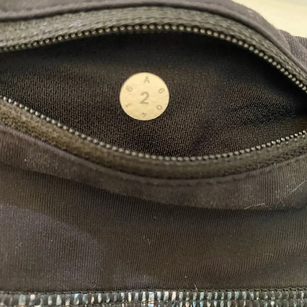Lululemon Speed Up Short Women Size 2